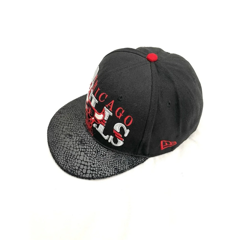 Chicago‎ Bulls New Era Snakeskin Bill Snapback Hat Black NBA Hardwood Classics
